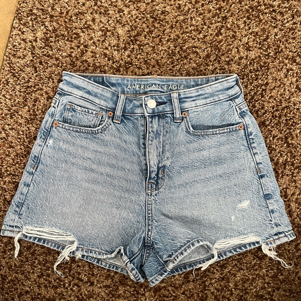 American eagle denim mom short